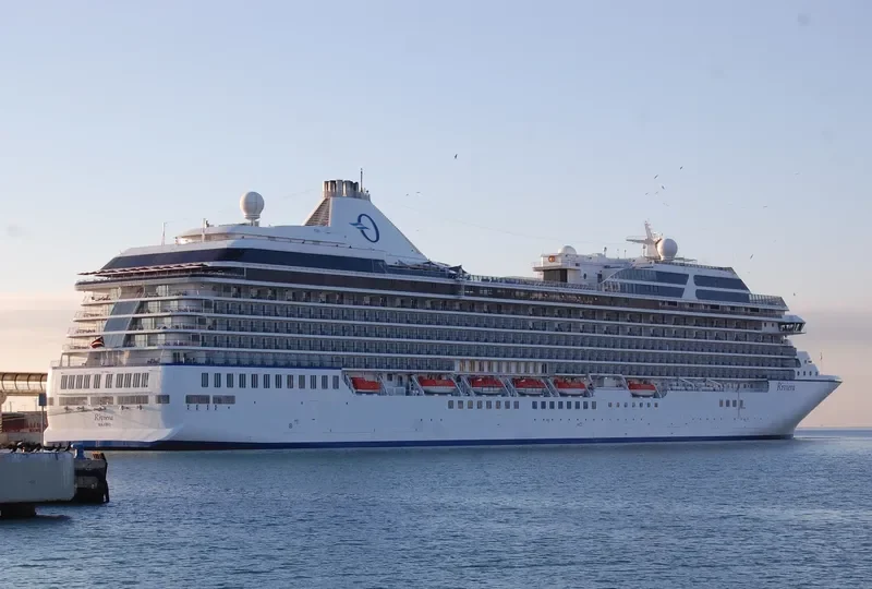RIVIERA Passenger Ship IMO 9438078 photo 8