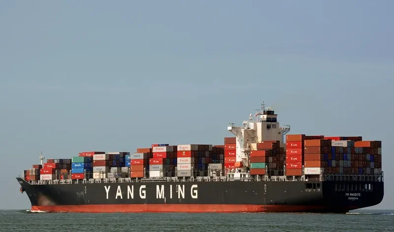 YM MANDATE Container Ship IMO 9438523 photo 8