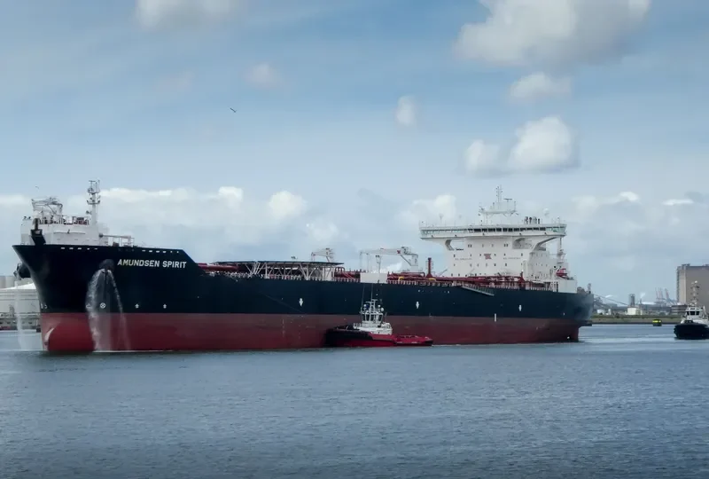 AMUNDSEN SPIRIT Tanker IMO 9438858 photo 4