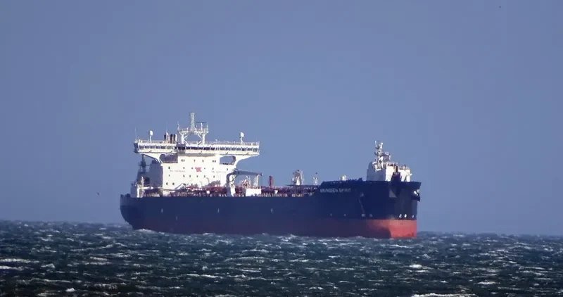 AMUNDSEN SPIRIT Tanker IMO 9438858 photo 9