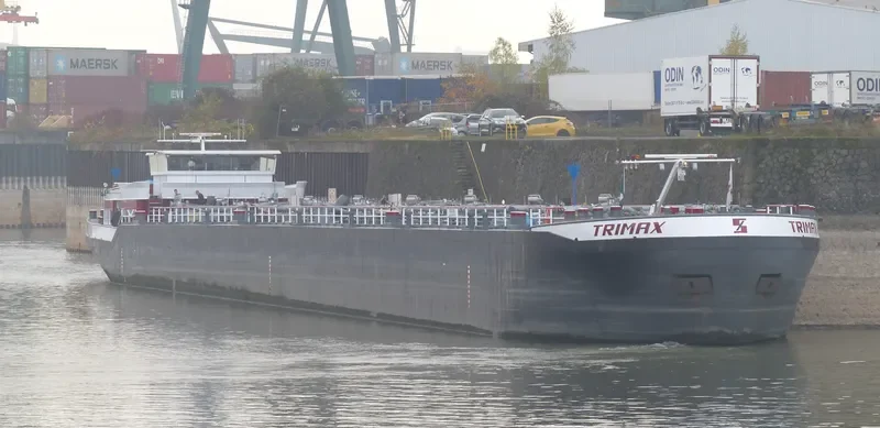 BOREAS Tanker IMO 9438901 photo 10