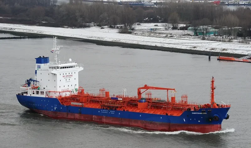 ULAYA Tanker IMO 9439321 photo 4