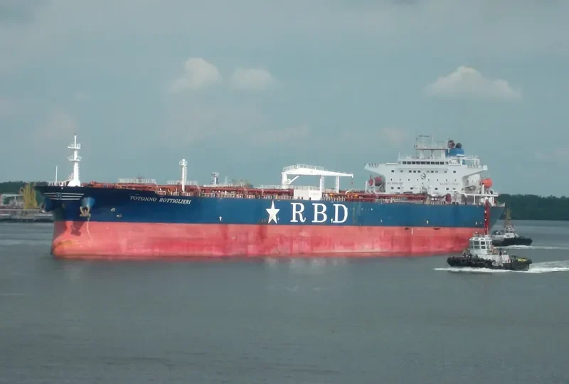 TOTONNO BOTTIGLIERI Tanker IMO 9439400 photo 5