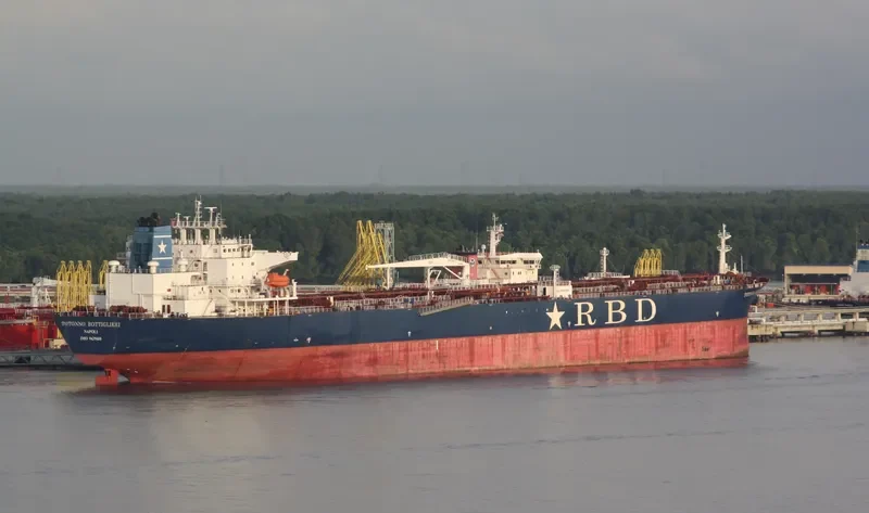 TOTONNO BOTTIGLIERI Tanker IMO 9439400 photo 6