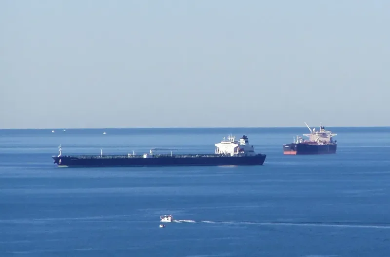 SEA HOPE Tanker IMO 9439541 photo 10