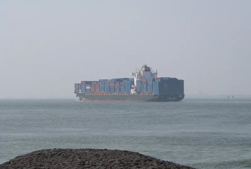 KOTA LAWA Container Ship IMO 9439709 photo 6