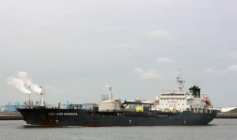 EDZARD SCHULTE Tanker IMO 9439852