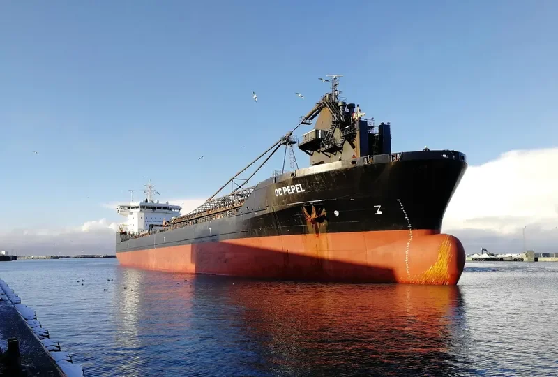 CSL THAMES Bulk Carrier IMO 9440447 photo 3