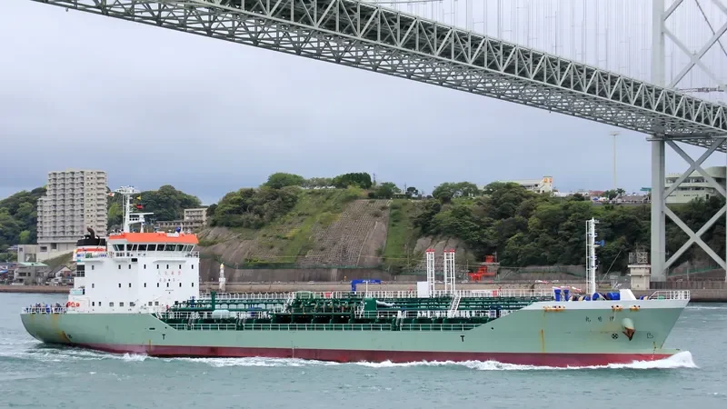 ISE MARU Tanker IMO 9442366 photo 5