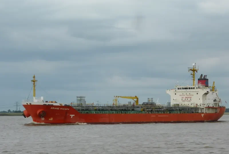 ARIANE MAKARA Tanker IMO 9442548 photo 4