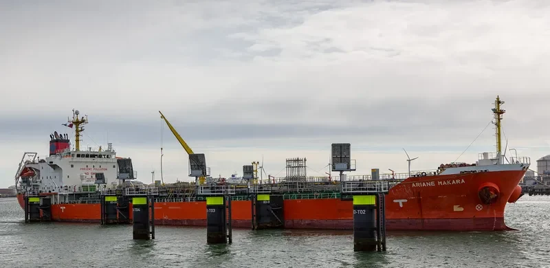 ARIANE MAKARA Tanker IMO 9442548 photo 7