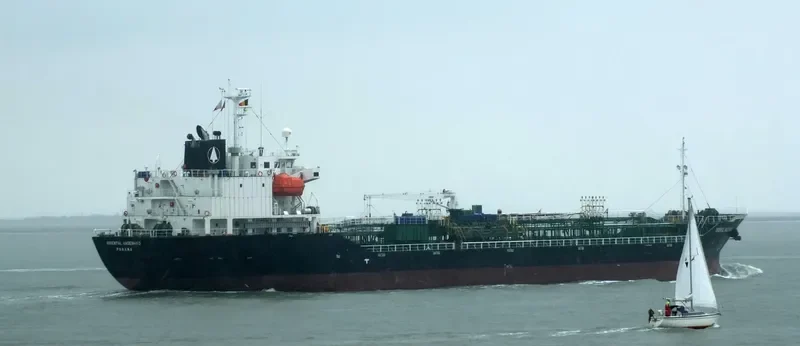 WOOJIN ELVIS Tanker IMO 9442665 photo 2