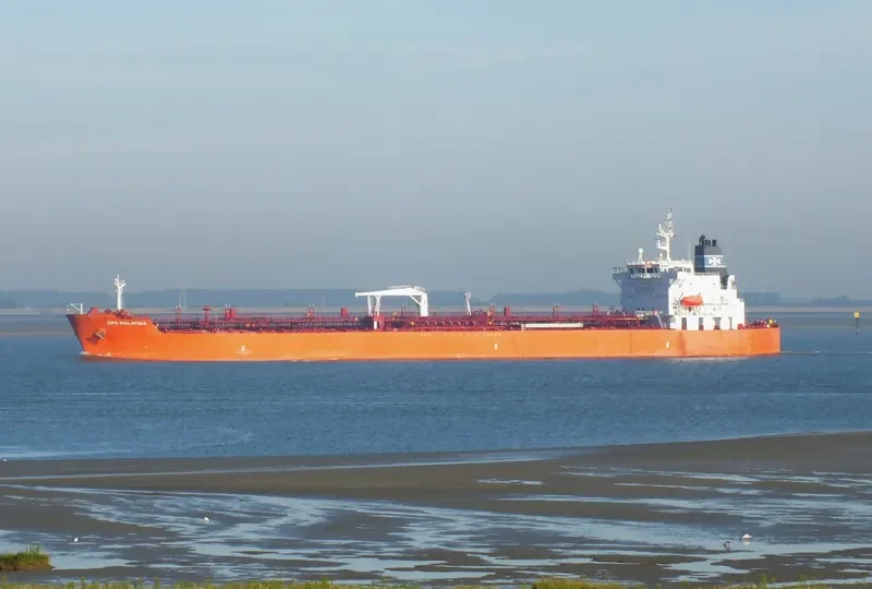 TORM MALAYSIA Tanker IMO 9443164 photo 6