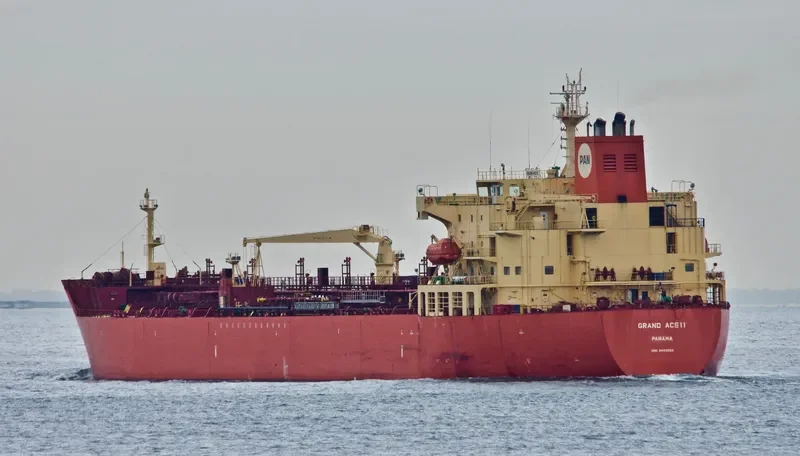 GRAND ACE11 Tanker IMO 9443853 photo 4