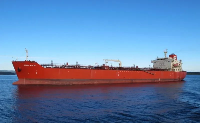 GRAND ACE10 Tanker IMO 9443877 photo 10