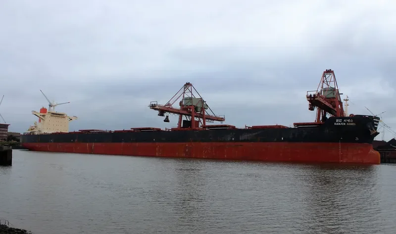 HL SINES Bulk Carrier IMO 9444027 photo 3