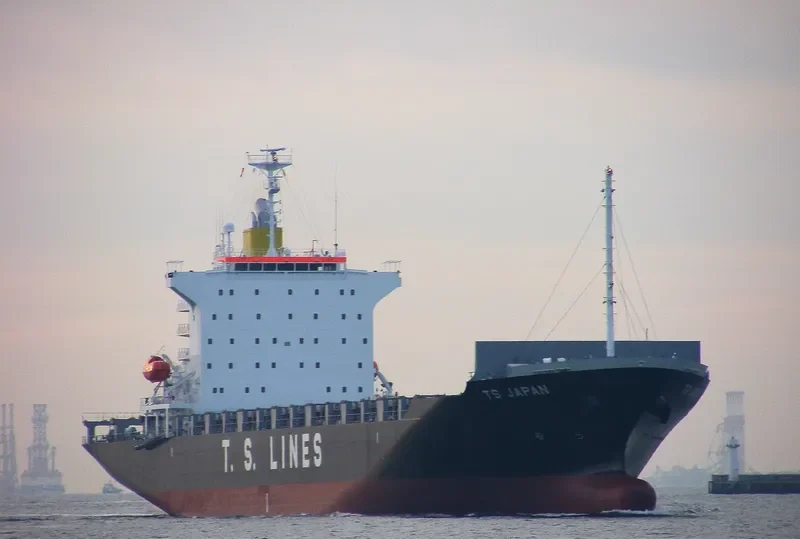 INTERASIA ADVANCE Container Ship IMO 9444948 photo 6