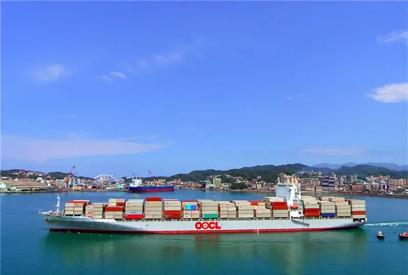 OOCL NEW ZEALAND Container Ship IMO 9445514 photo 5