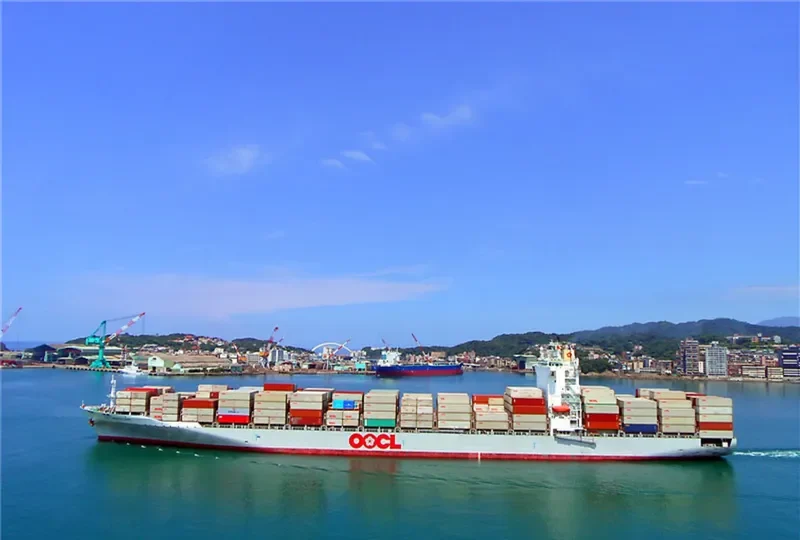OOCL NEW ZEALAND Container Ship IMO 9445514 photo 6