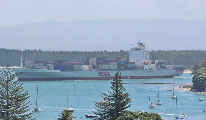 OOCL DALIAN Container Ship IMO 9445526