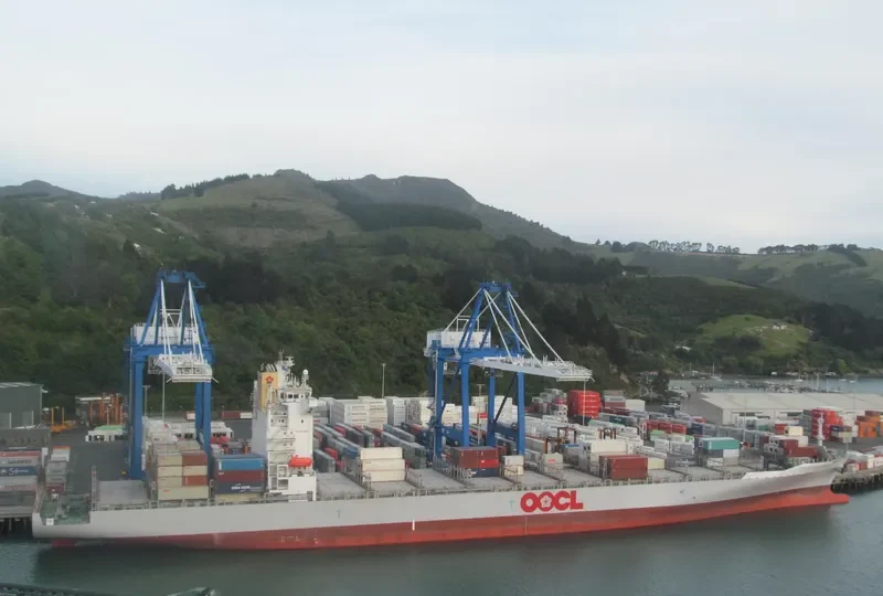 OOCL DALIAN Container Ship IMO 9445526 photo 6
