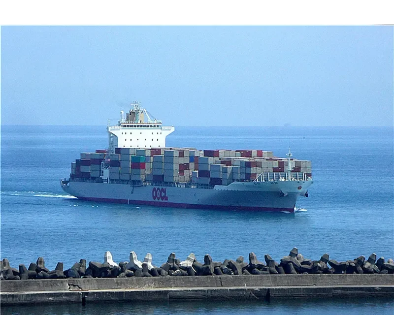 OOCL DALIAN Container Ship IMO 9445526 photo 8