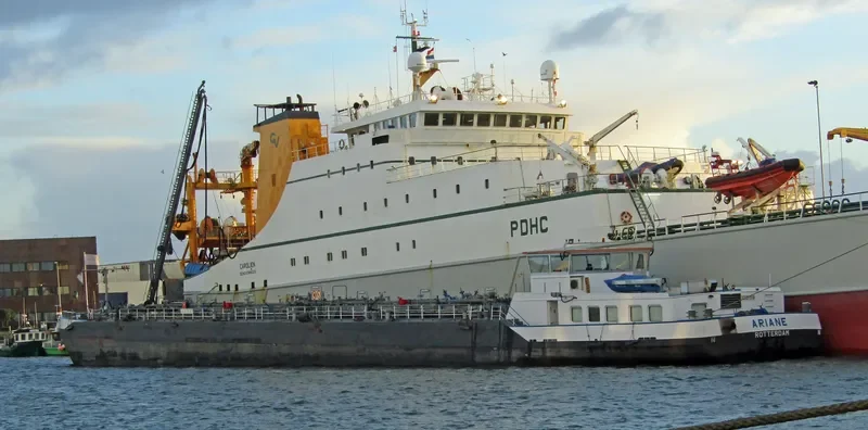 ARIANE Tanker IMO 9445813 photo 2