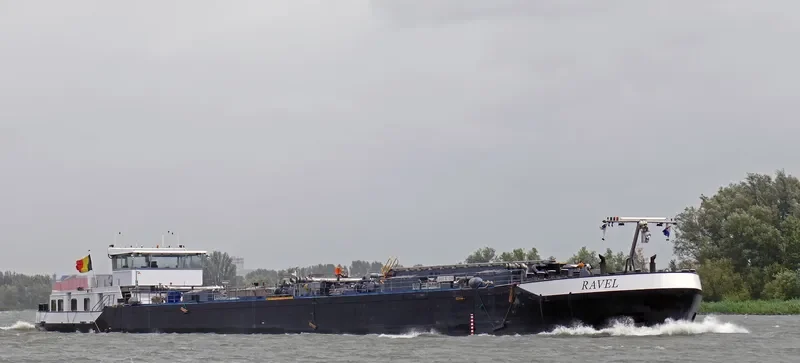 SINJOOR Tanker IMO 9445825 photo 10