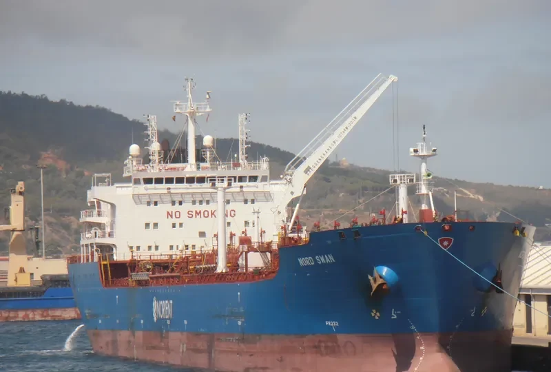 NORD SWAN Tanker IMO 9448322 photo 6