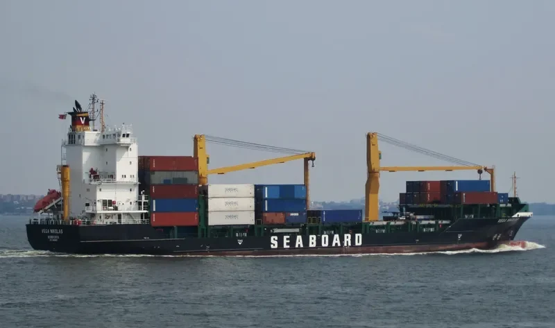 JSP AMIHAN Container Ship IMO 9449687 photo 2