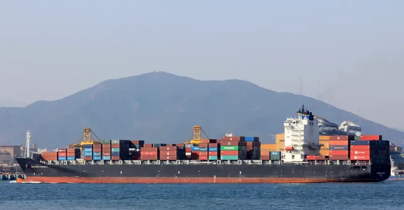 NORTHERN PRIORITY Container Ship IMO 9450313