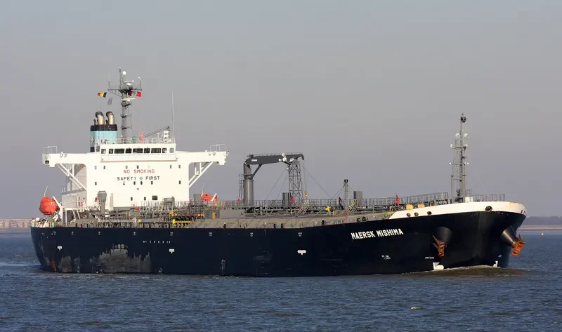 ATALANTA T Tanker IMO 9450789 photo 4