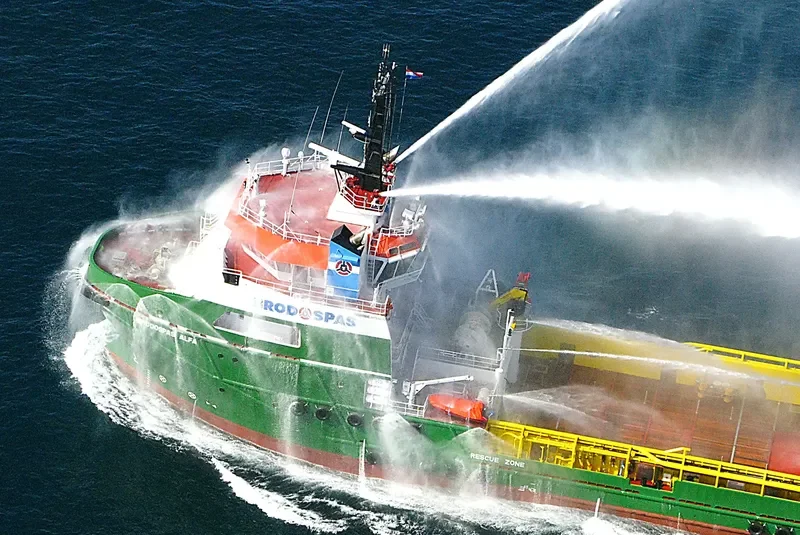 LEADER Z Offshore Vessel IMO 9451587 photo 9