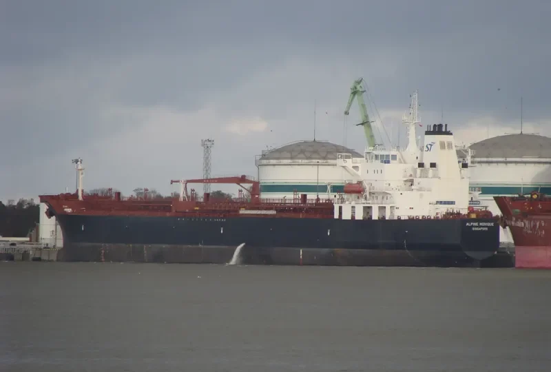 ALPINE MONIQUE Tanker IMO 9451707 photo 8