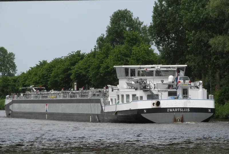 HANS NICO Tanker IMO 9453420 photo 8