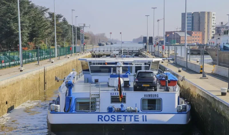 ROSETTE 2 Tanker IMO 9453456 photo 2