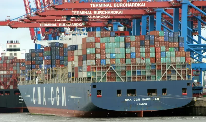 CMA CGM MAGELLAN Container Ship IMO 9454424 photo 6