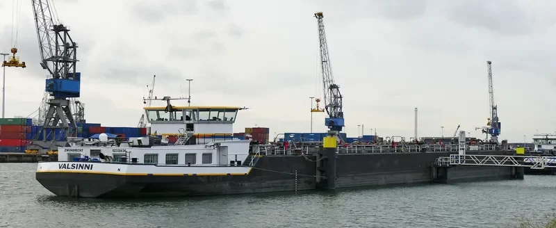 VALSINNI Tanker IMO 9455325 photo 7