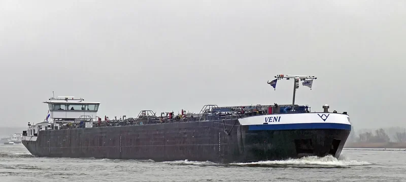 LEVI Tanker IMO 9455337 photo 7