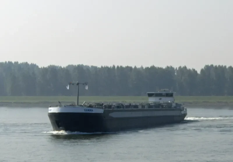 LUANA Tanker IMO 9455351