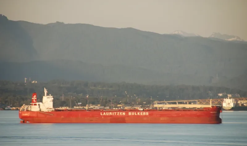 AQUAMAKA Bulk Carrier IMO 9455961 photo 2