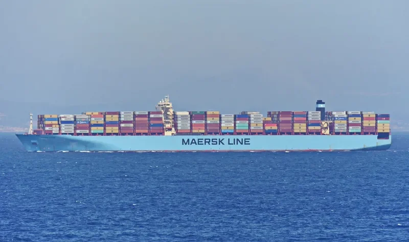 MAERSK ESSEN Container Ship IMO 9456783 photo 7