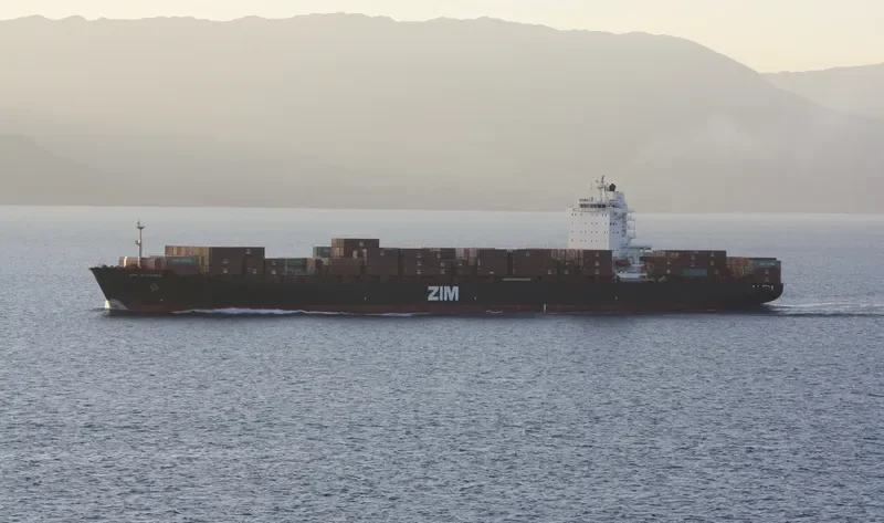MERKUR HORIZON Container Ship IMO 9456989 photo 9