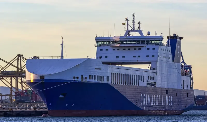 EUROCARGO SAVONA Ro-Ro IMO 9457191