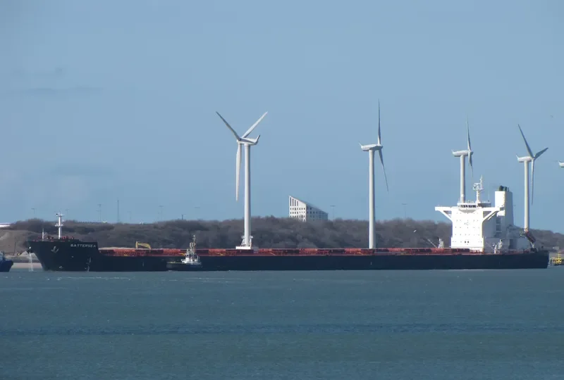 BATTERSEA Bulk Carrier IMO 9457402 photo 9