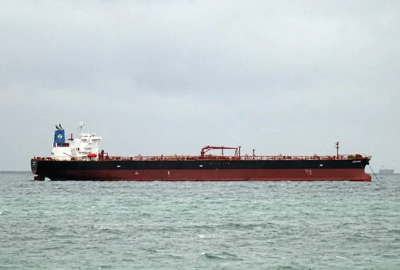 LEO SUN Tanker IMO 9457608 photo 3