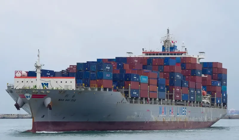 WAN HAI 512 Container Ship IMO 9457622 photo 9