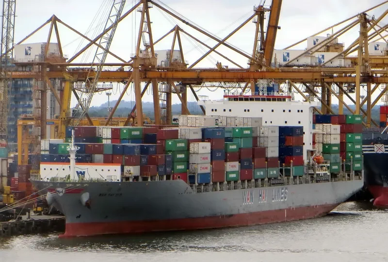 WAN HAI 515 Container Ship IMO 9457646 photo 7