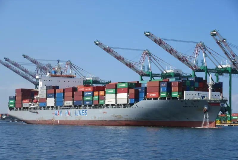 WAN HAI 517 Container Ship IMO 9457660 photo 3