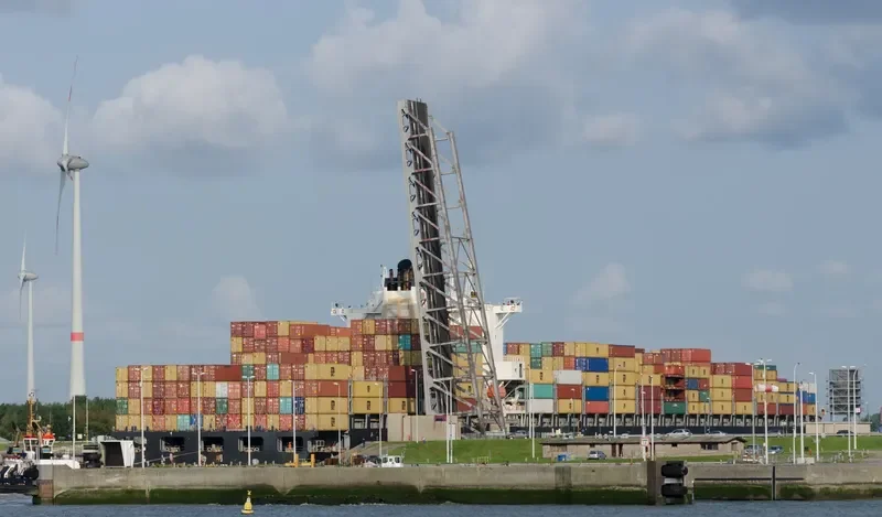YM MOBILITY Container Ship IMO 9457737 photo 7